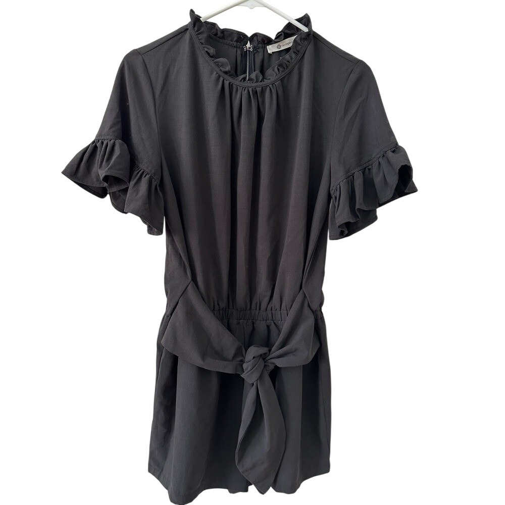 Black Shorts Romper Ruffle with Bow sz M The Impeccable Pig Date‎ night Rush
